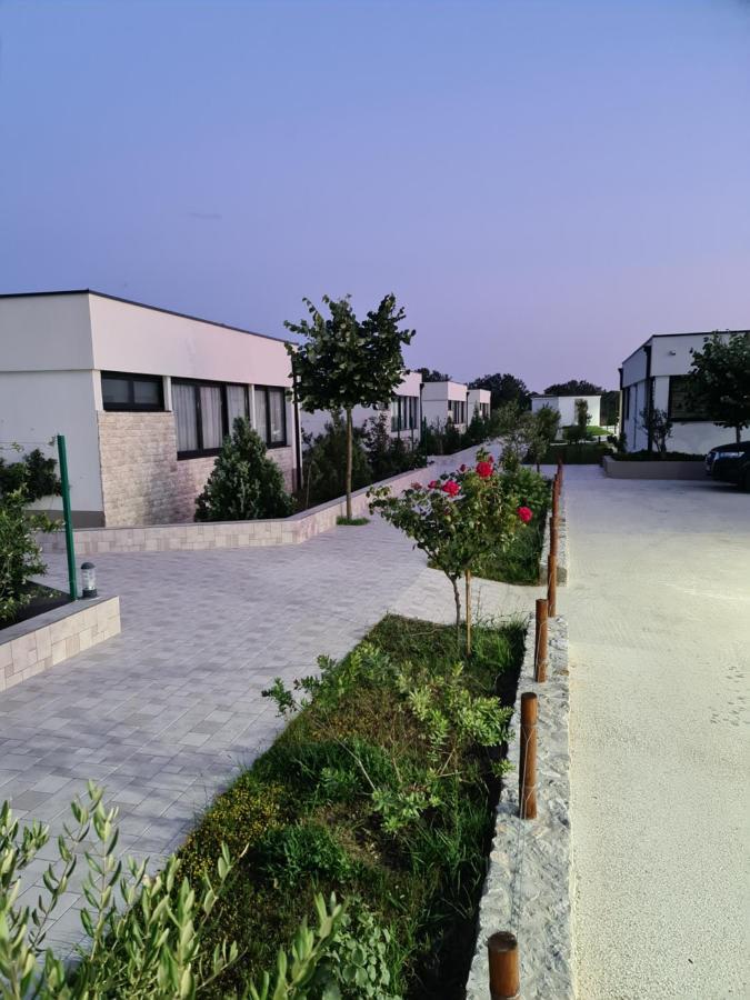 Imperial Resort Ulcinj Buitenkant foto
