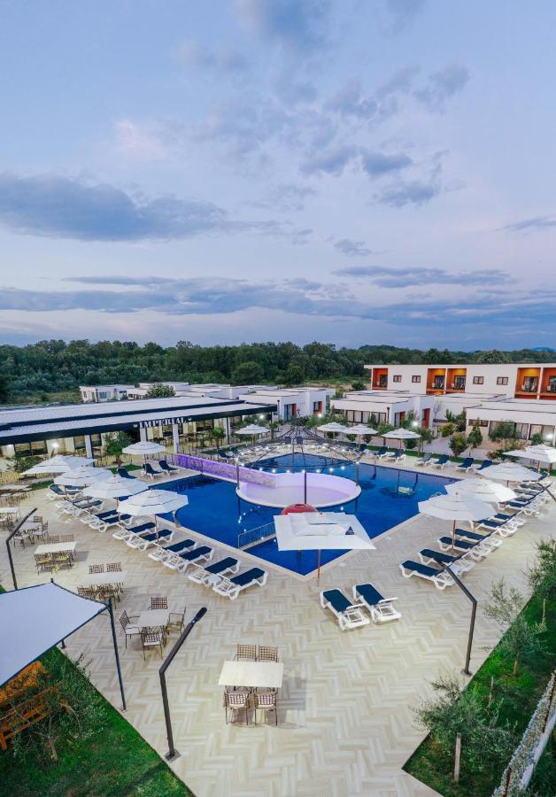 Imperial Resort Ulcinj Buitenkant foto